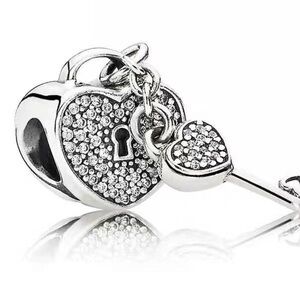 Pandora “Key to your heart” Silver Heart Lock and Key Charm